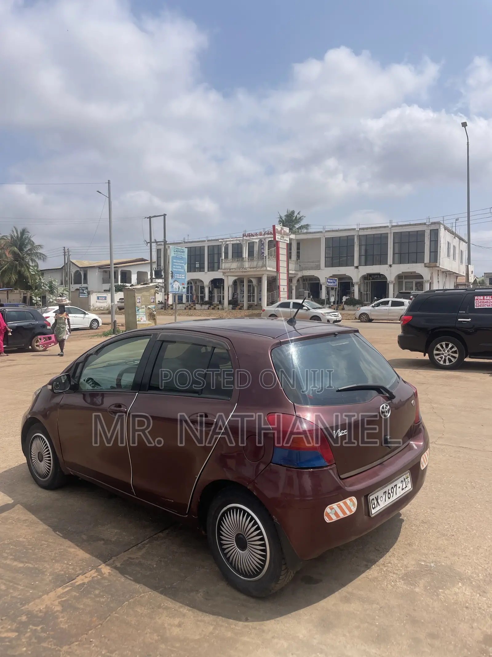 Toyota Vitz 2010 Burgundy