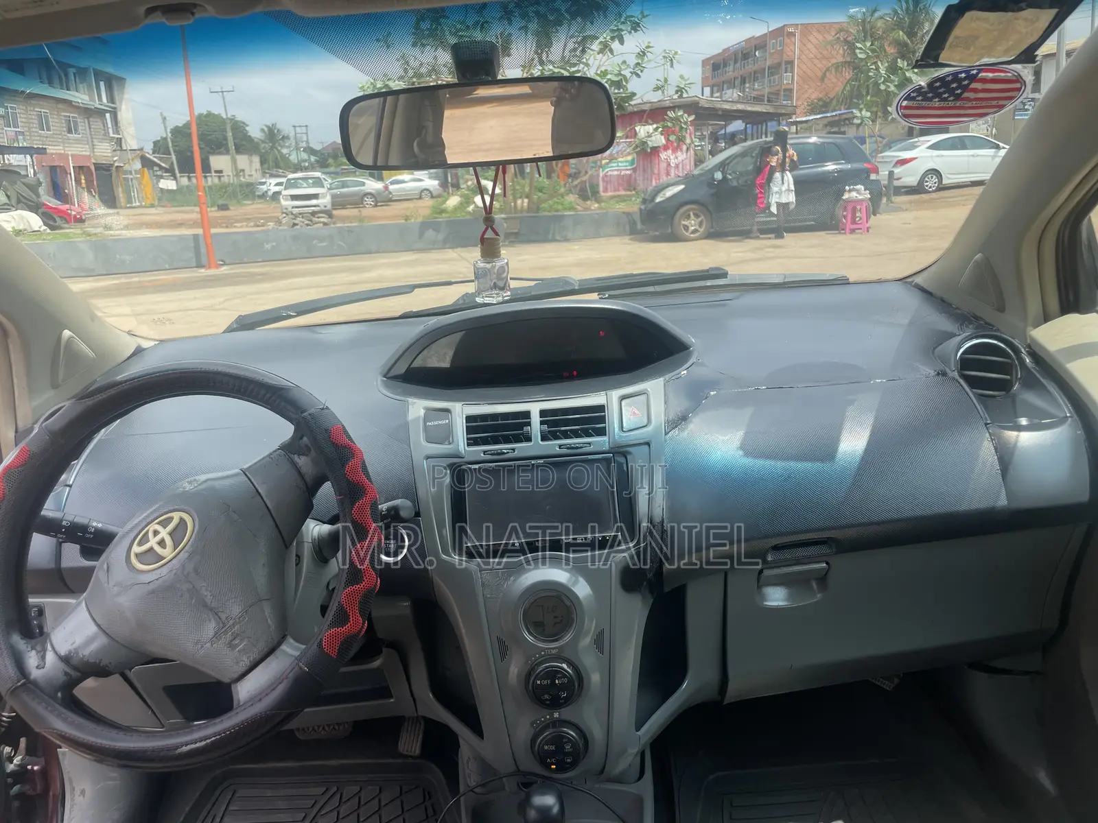 Toyota Vitz 2010 Burgundy