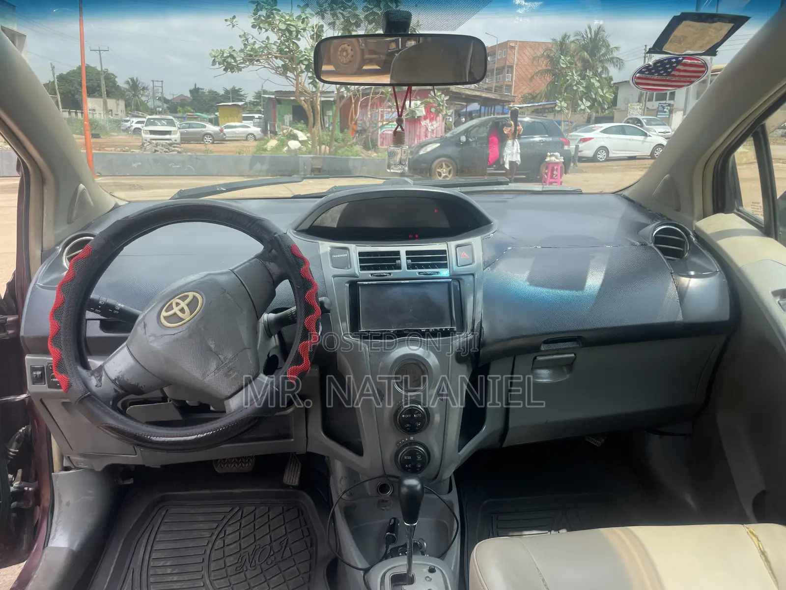 Toyota Vitz 2010 Burgundy