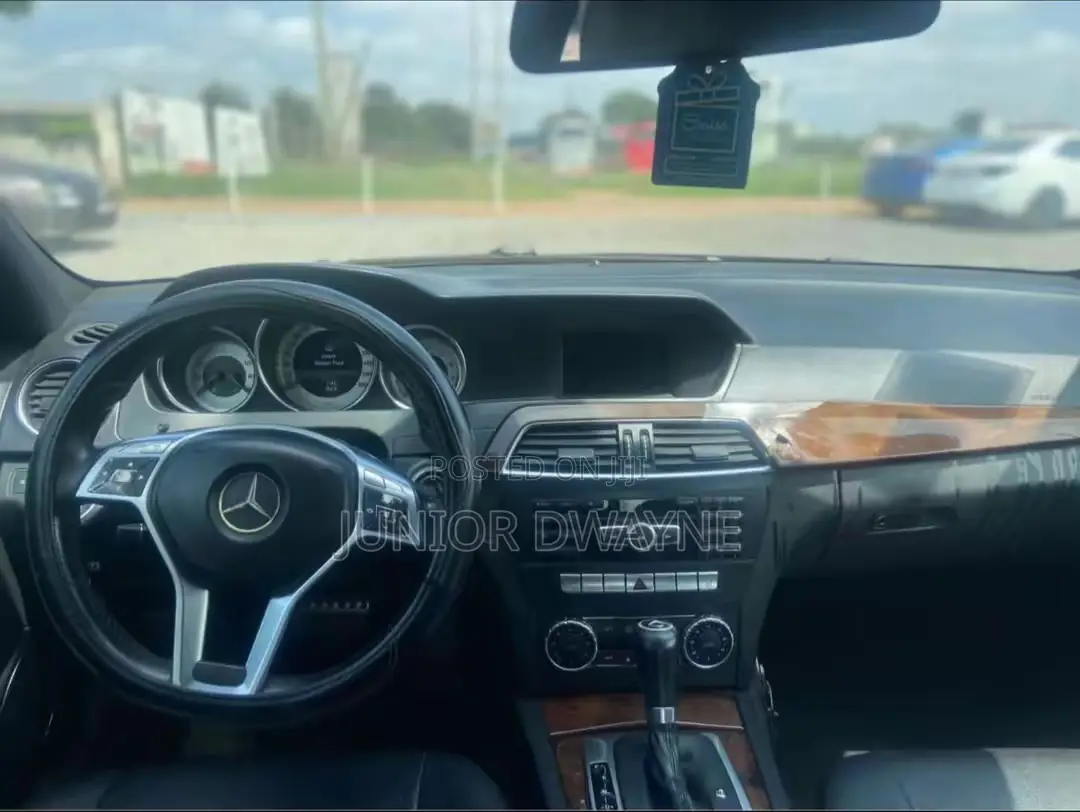 Mercedes-Benz C250 2014 Gray