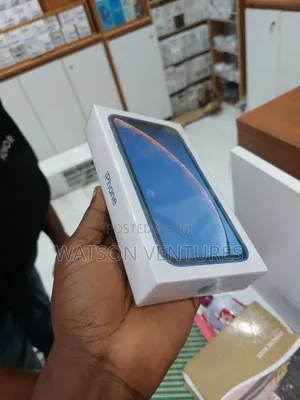 New Apple iPhone XR 128 GB Red