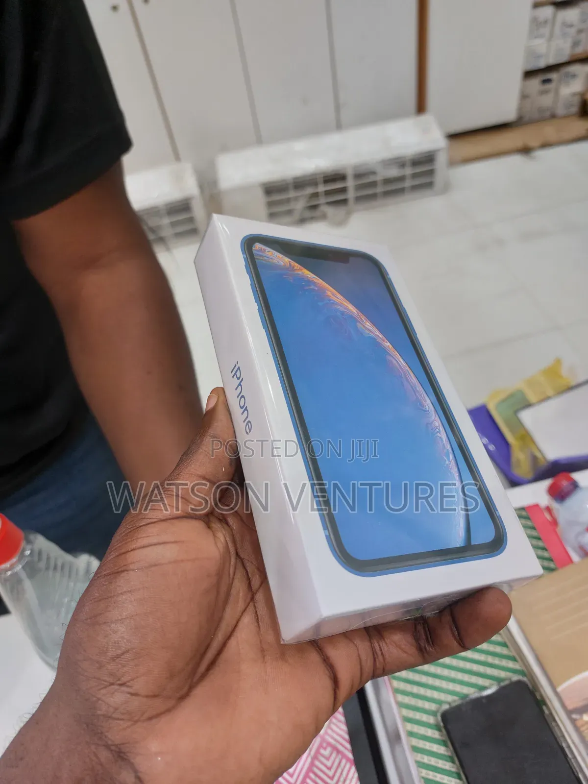 New Apple iPhone XR 128 GB Red