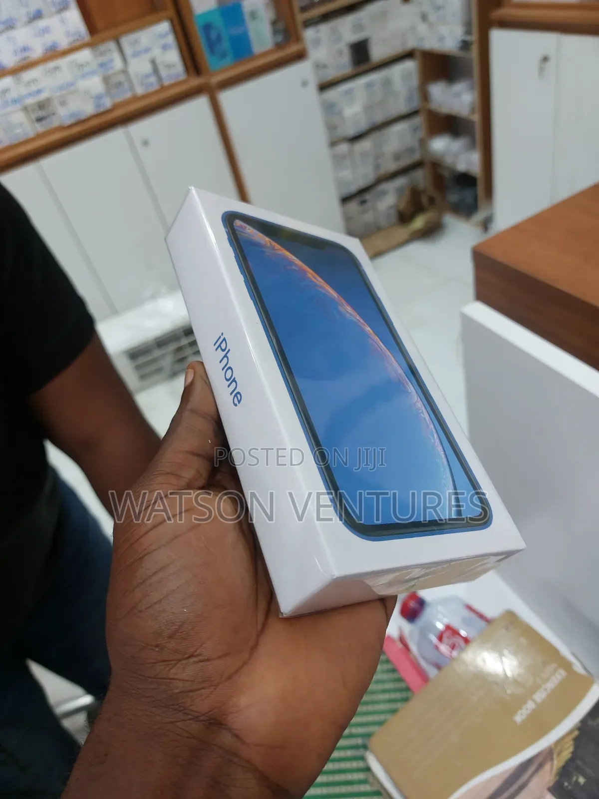 New Apple iPhone XR 128 GB Red