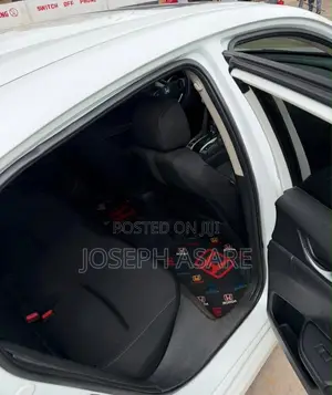 Honda Civic EX Sedan 2018 White