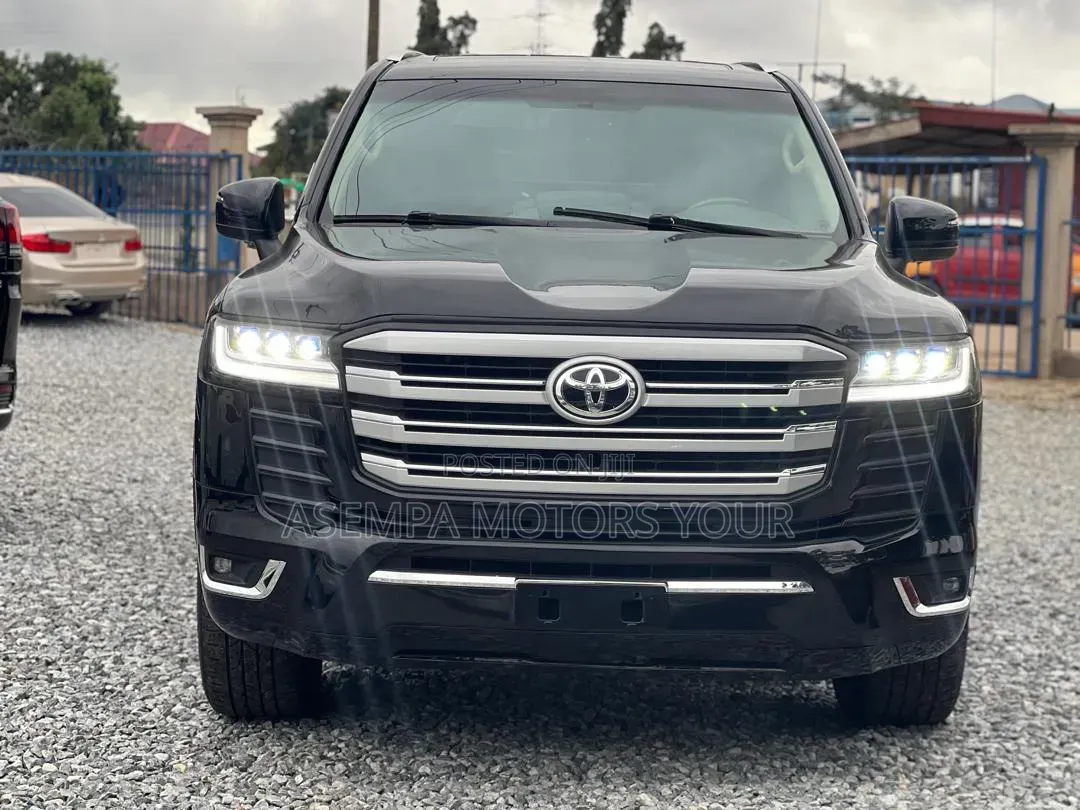 Toyota Land Cruiser 2022 Gray