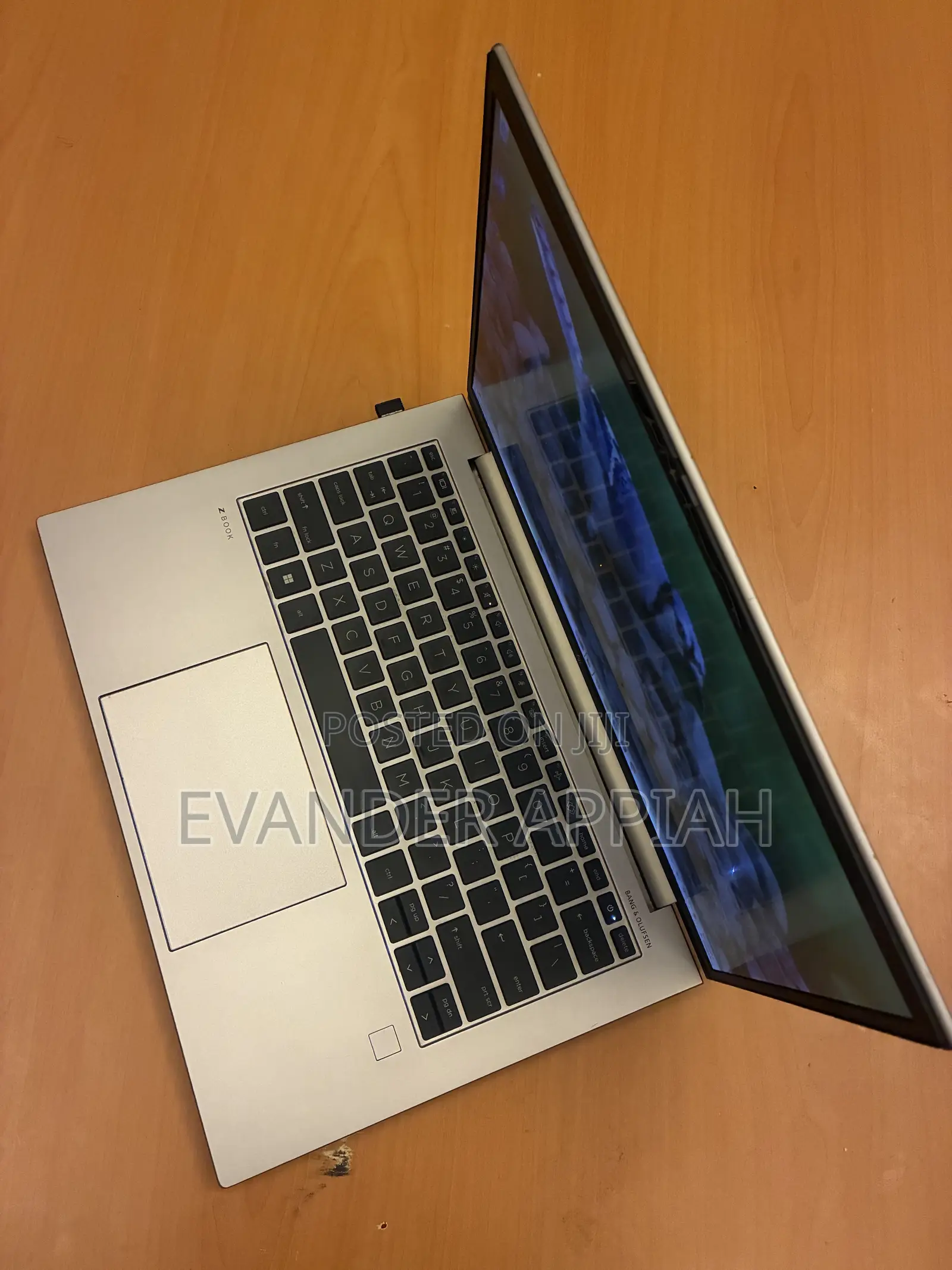 Laptop HP ZBook Firefly G9 16GB Intel Core i5 SSD 256GB