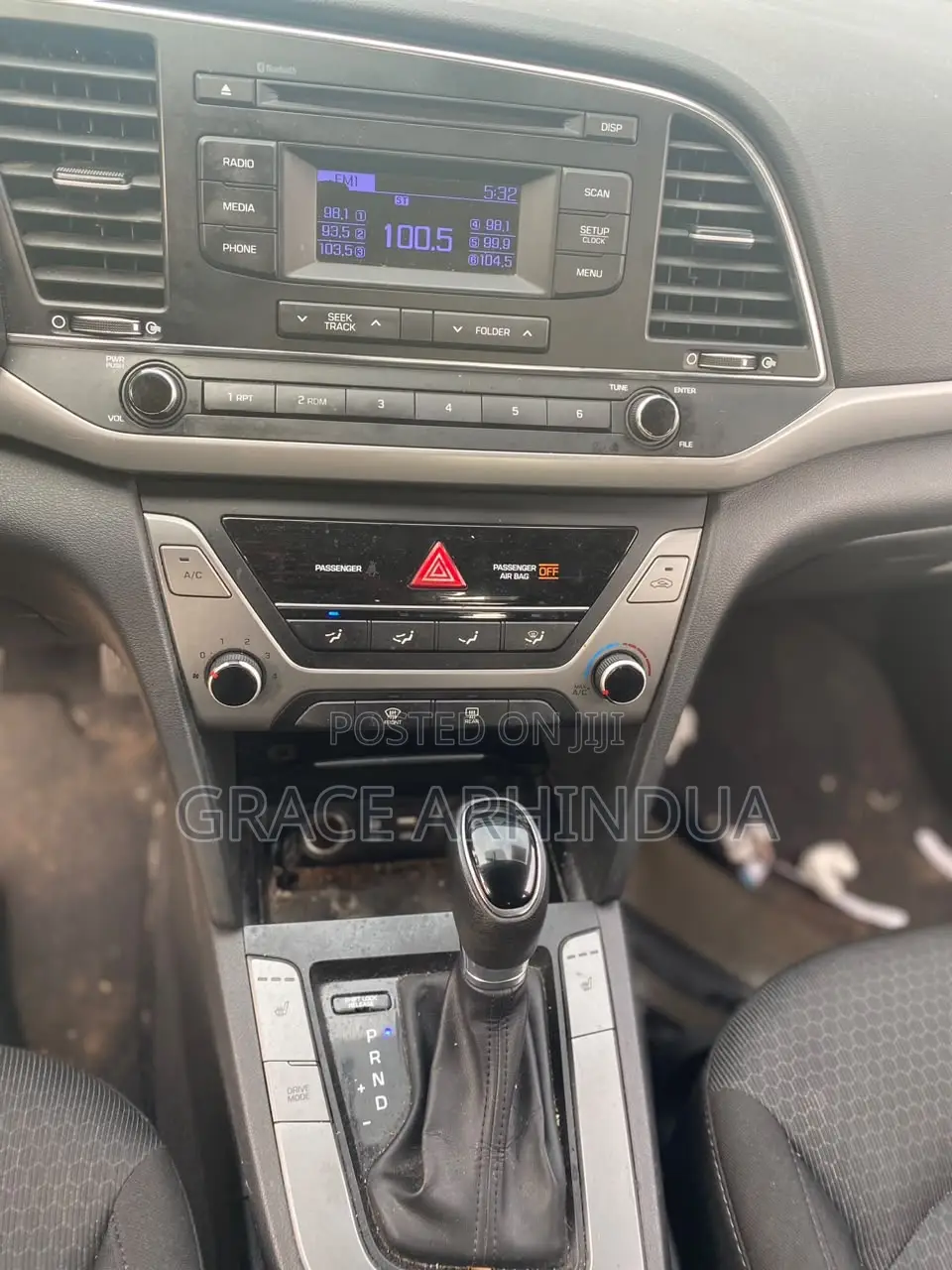 Hyundai Elantra SE Sedan FWD (2.0L 4cyl 6M) 2017 Blue