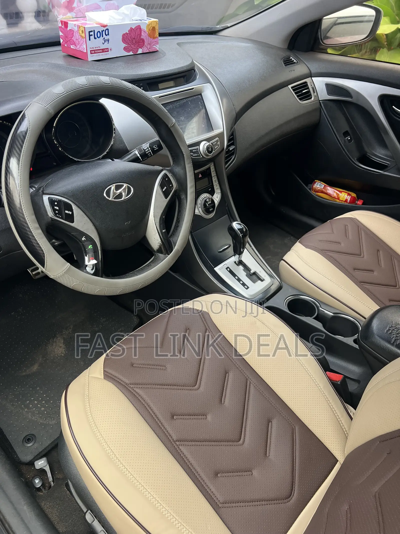 Hyundai Elantra SE Coupe FWD (1.8L 4cyl 6A) 2013 Silver