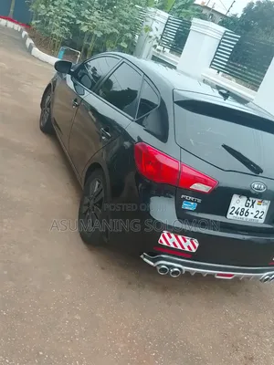 Kia Forte EX Hatchback 2013 Black