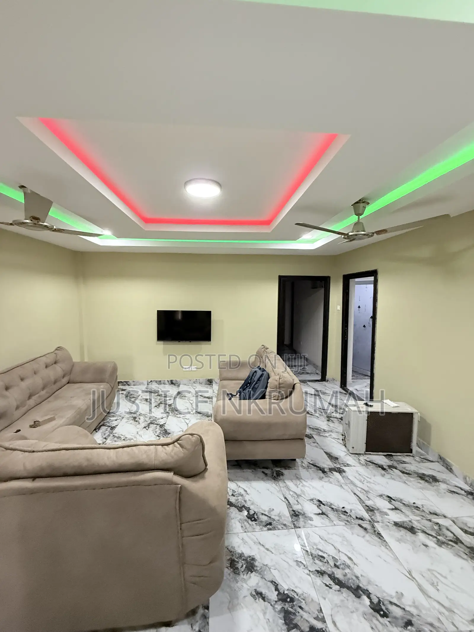 3bdrm Apartment in West Hills Mall Area for rent