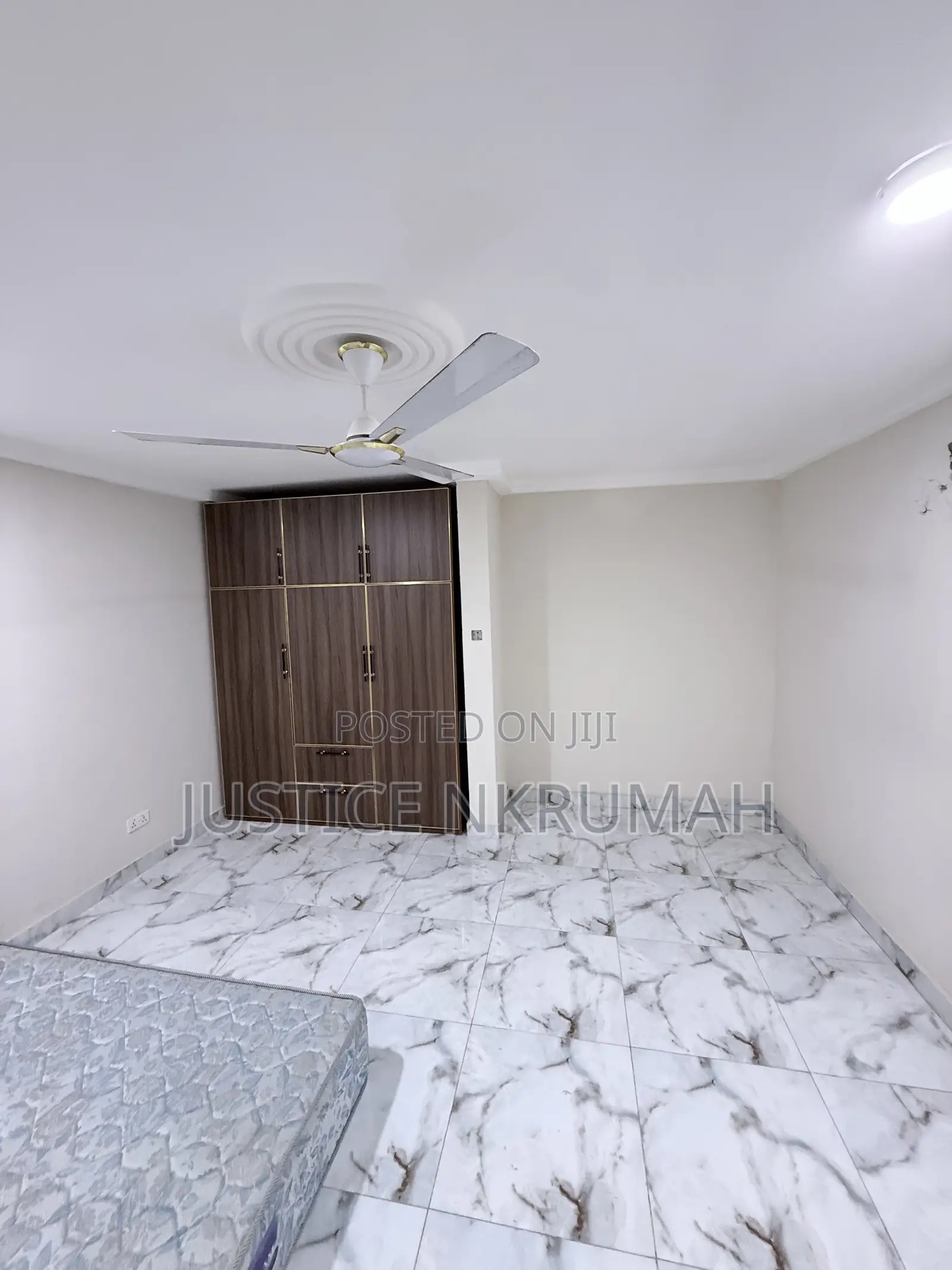3bdrm Apartment in West Hills Mall Area for rent