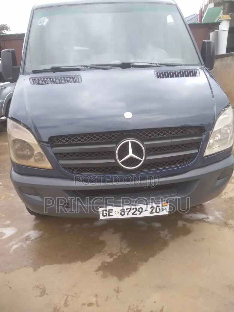 Mercedes-Benz Sprinter 2015 Blue