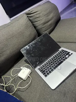 Laptop Apple MacBook Pro 2015 16GB Intel Core i5 SSD 256GB