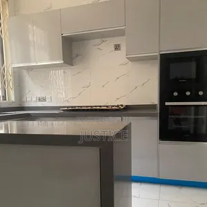 4bdrm House in Oyarifa Mall for rent