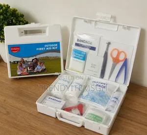 SmilePlus Outdoor First Aid Kit – Portable Emergency Medical Box