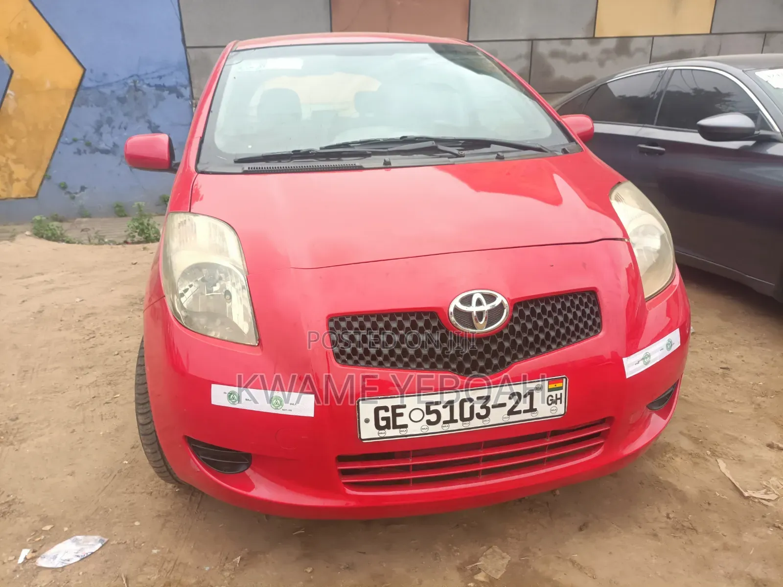 Toyota Yaris Base Hatchback 5dr 2010 Red