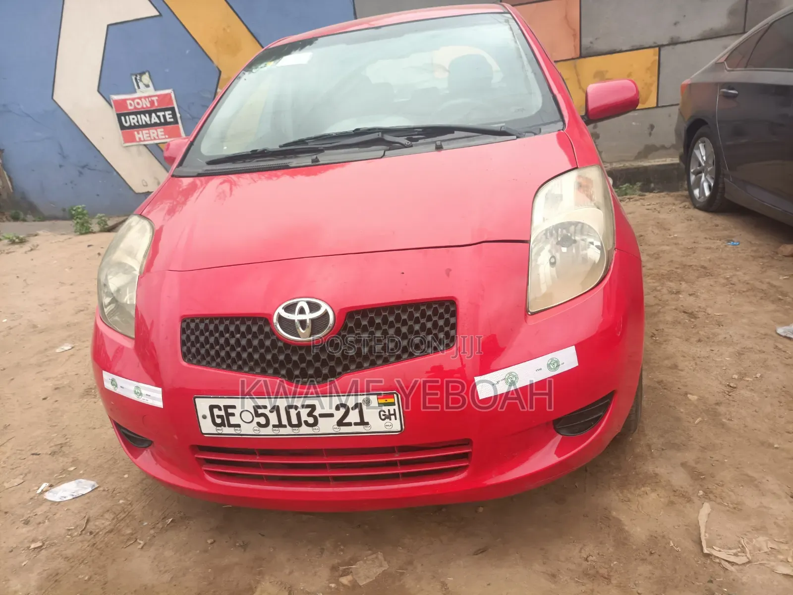 Toyota Yaris Base Hatchback 5dr 2010 Red