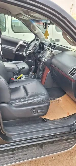 Toyota Land Cruiser 2015 Black
