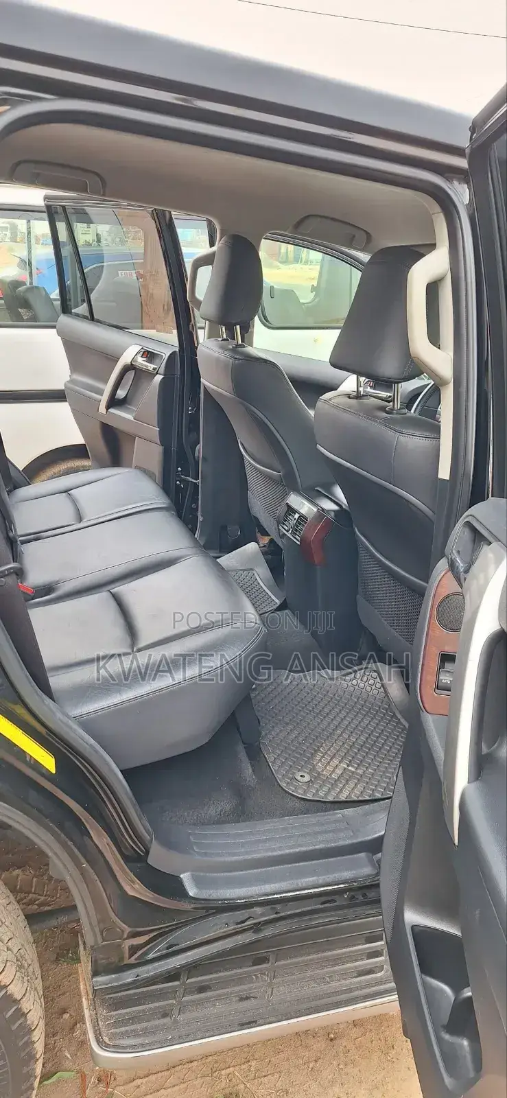 Toyota Land Cruiser 2015 Black