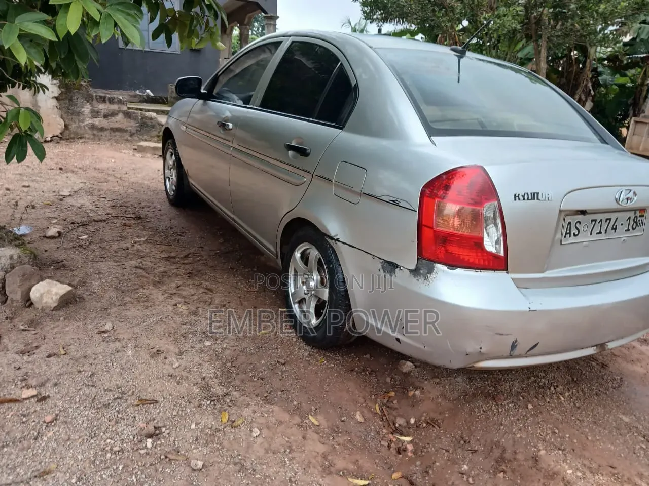 Hyundai Accent 2010 White