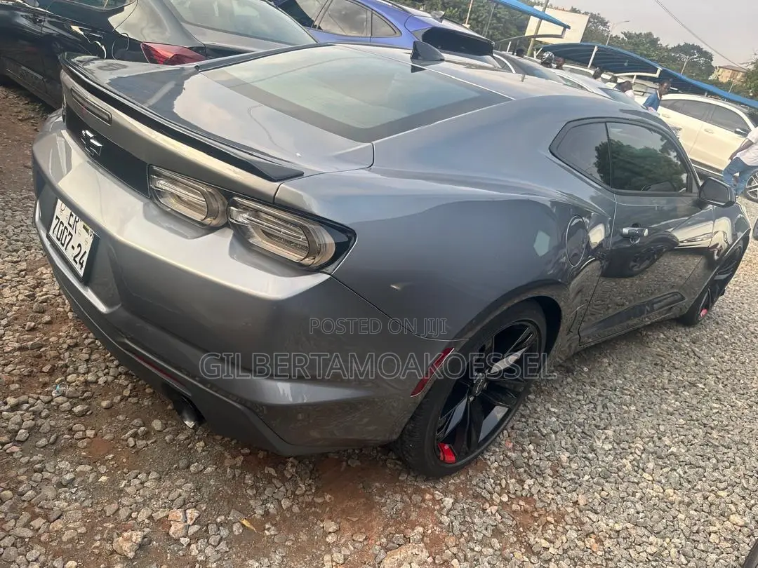 Chevrolet Camaro 2022 Gray