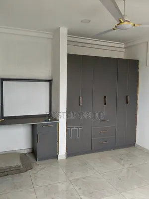 2bdrm Apartment in Sakumono Com, 14 for rent