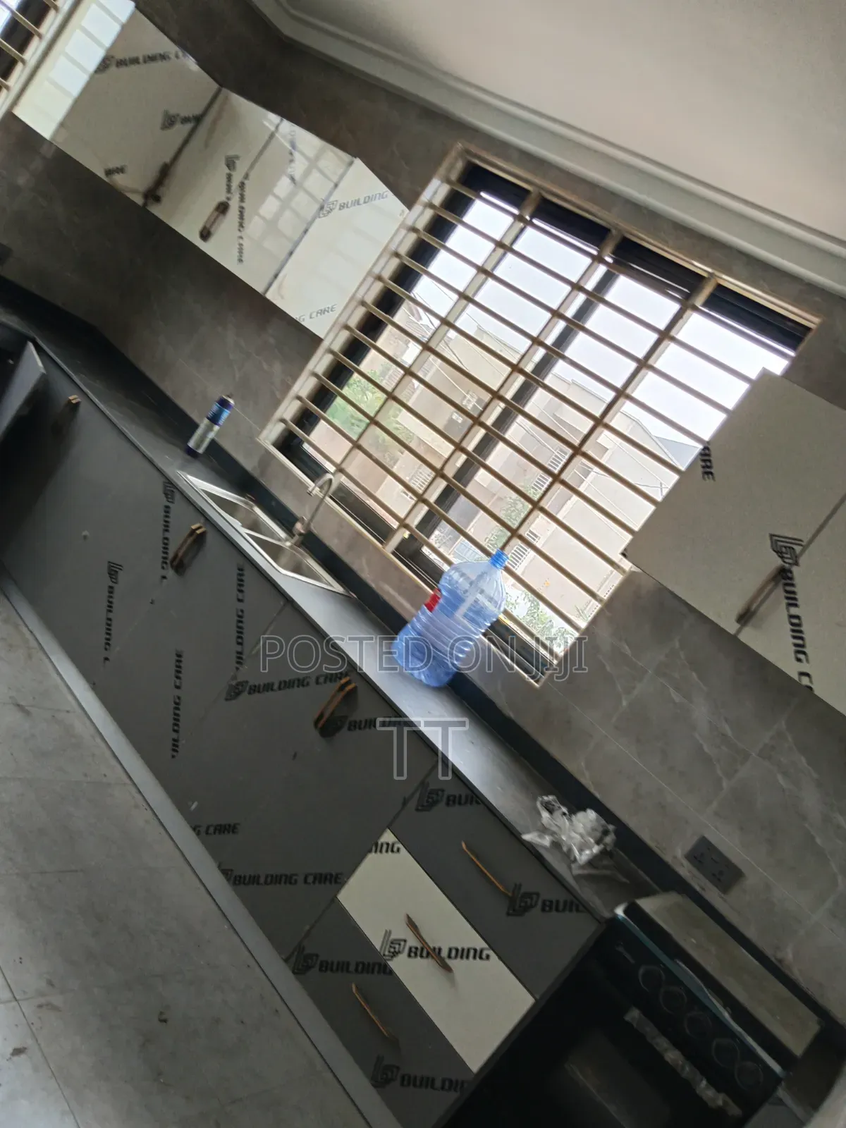 2bdrm Apartment in Sakumono Com, 14 for rent