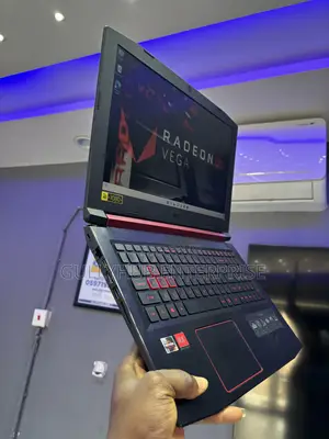Laptop Acer Nitro 5 16GB AMD Ryzen 5 HDD+SSD 256GB
