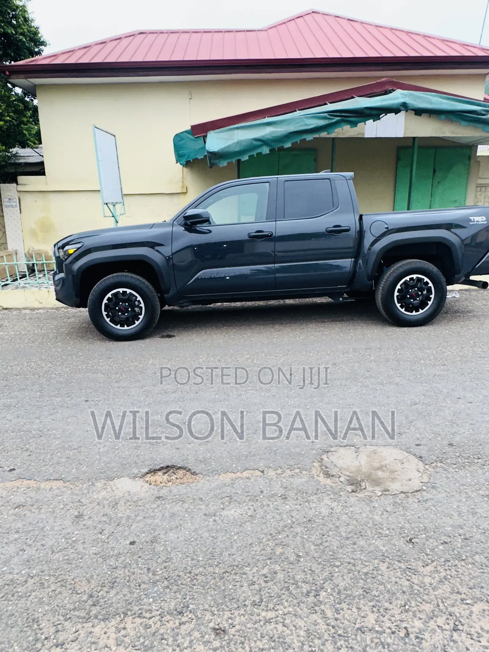 Toyota Tacoma TRD Off-Road Double Cab 4WD 5.0 ft. SB (Automatic) 2025
