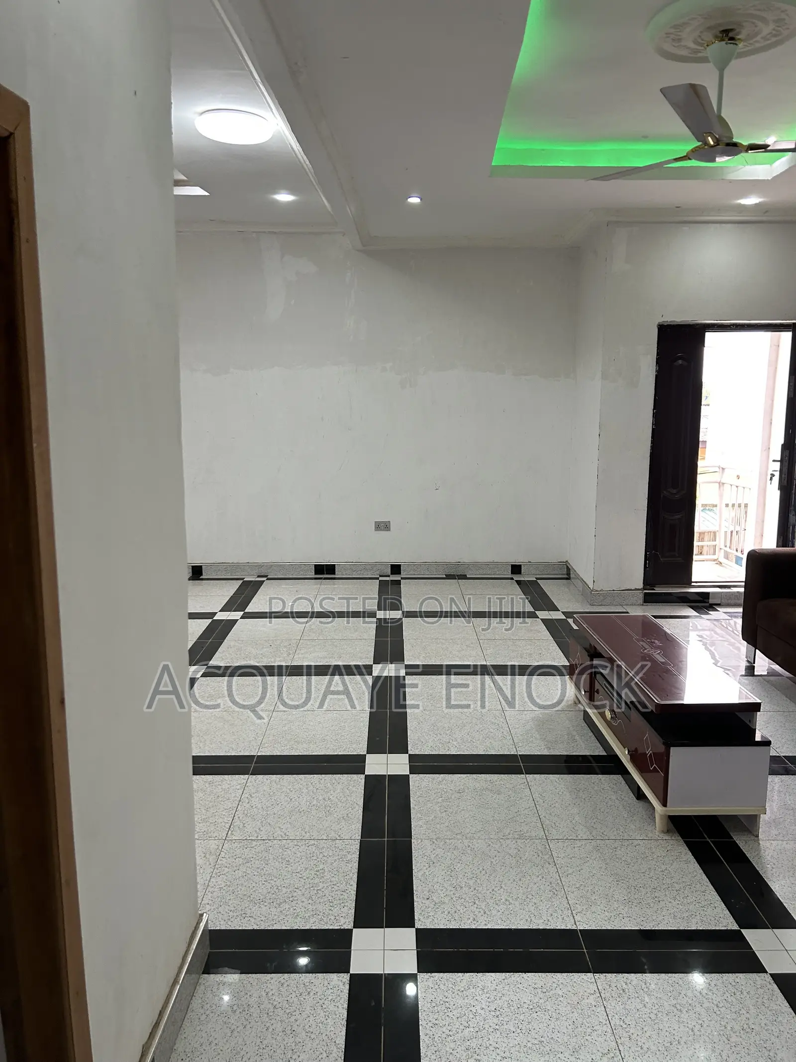 1bdrm Apartment in Manhean for rent