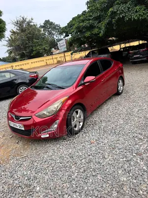 Hyundai Elantra 2013 Red