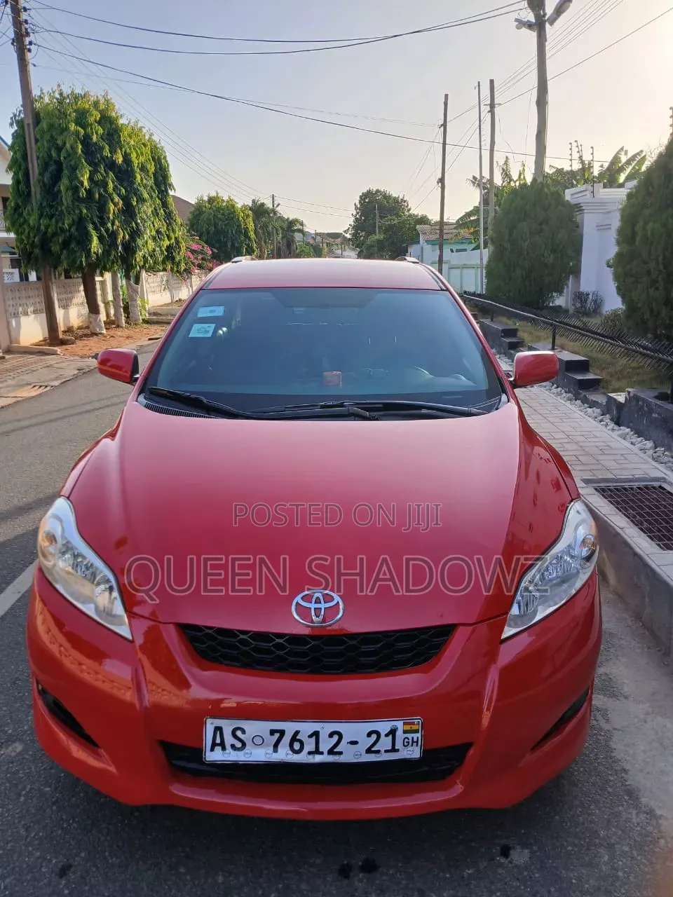 Toyota Vitz 2012 Silver