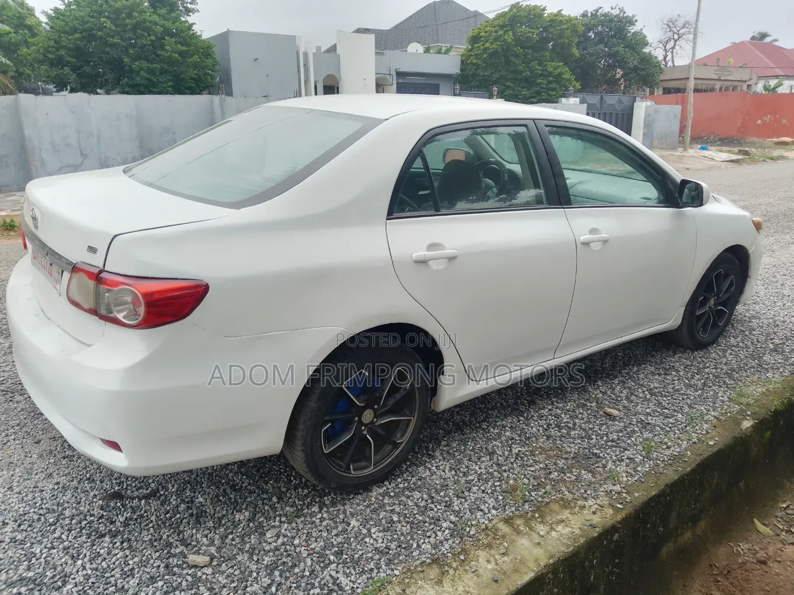 Toyota Corolla 2012 White
