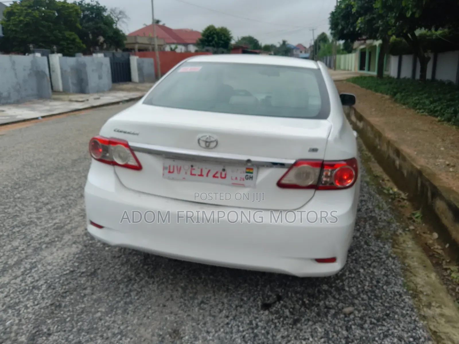 Toyota Corolla 2012 White