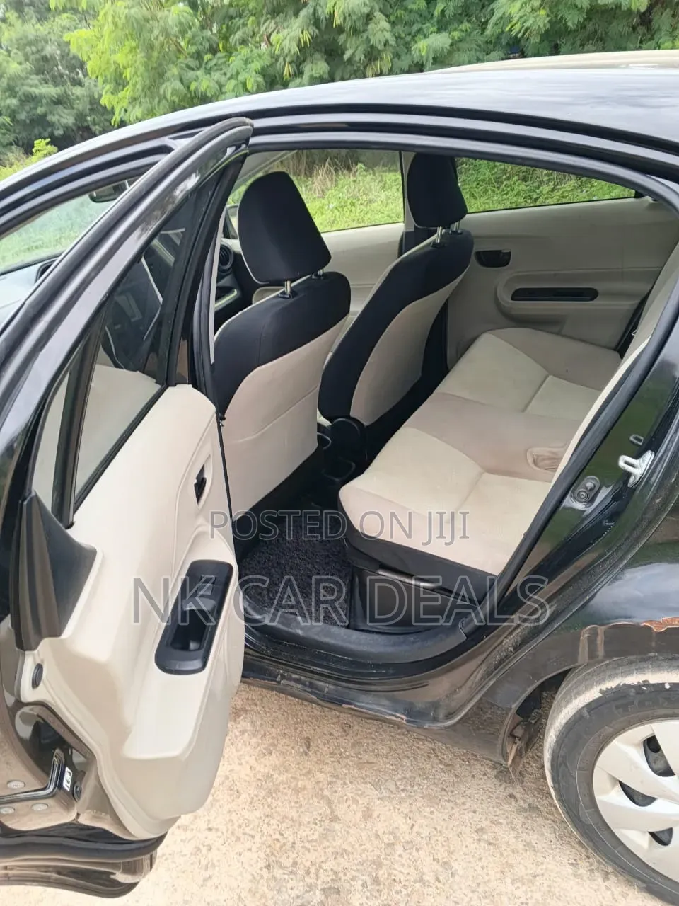 Toyota Aqua 2013 Black