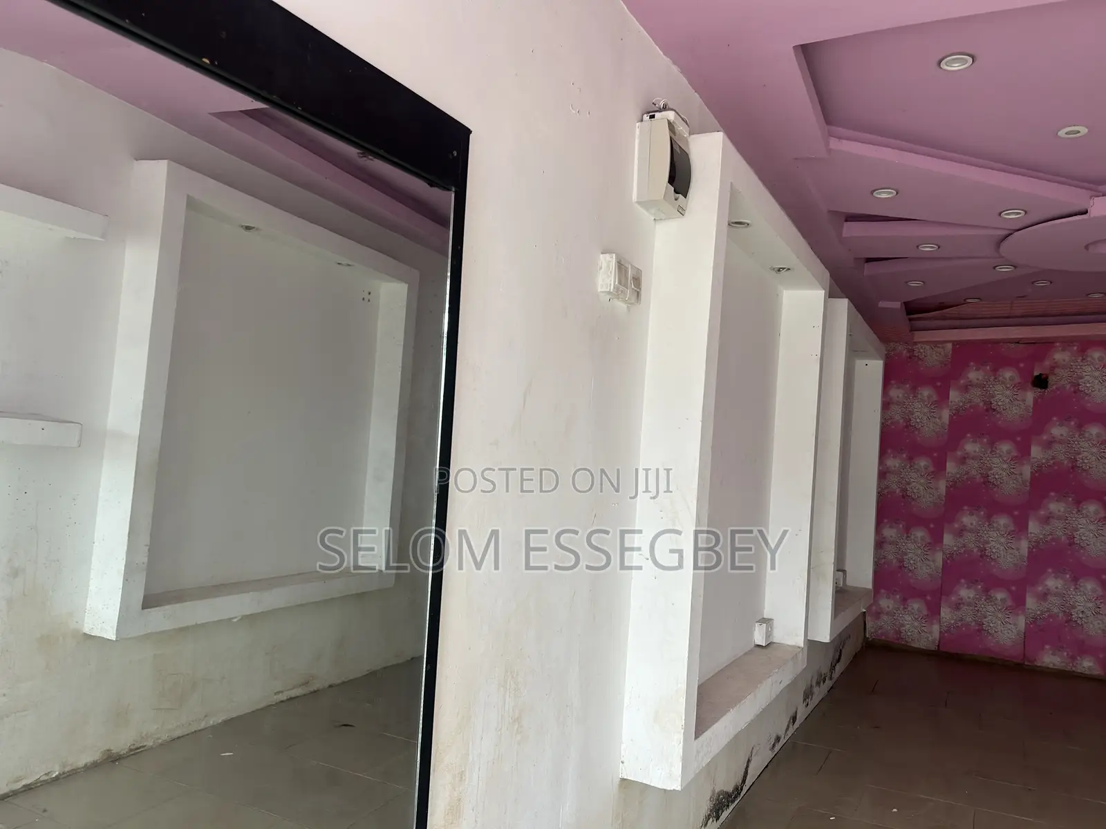 Shop for Rent