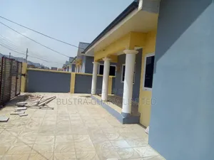 2bdrm House in Tema Community 25 for rent