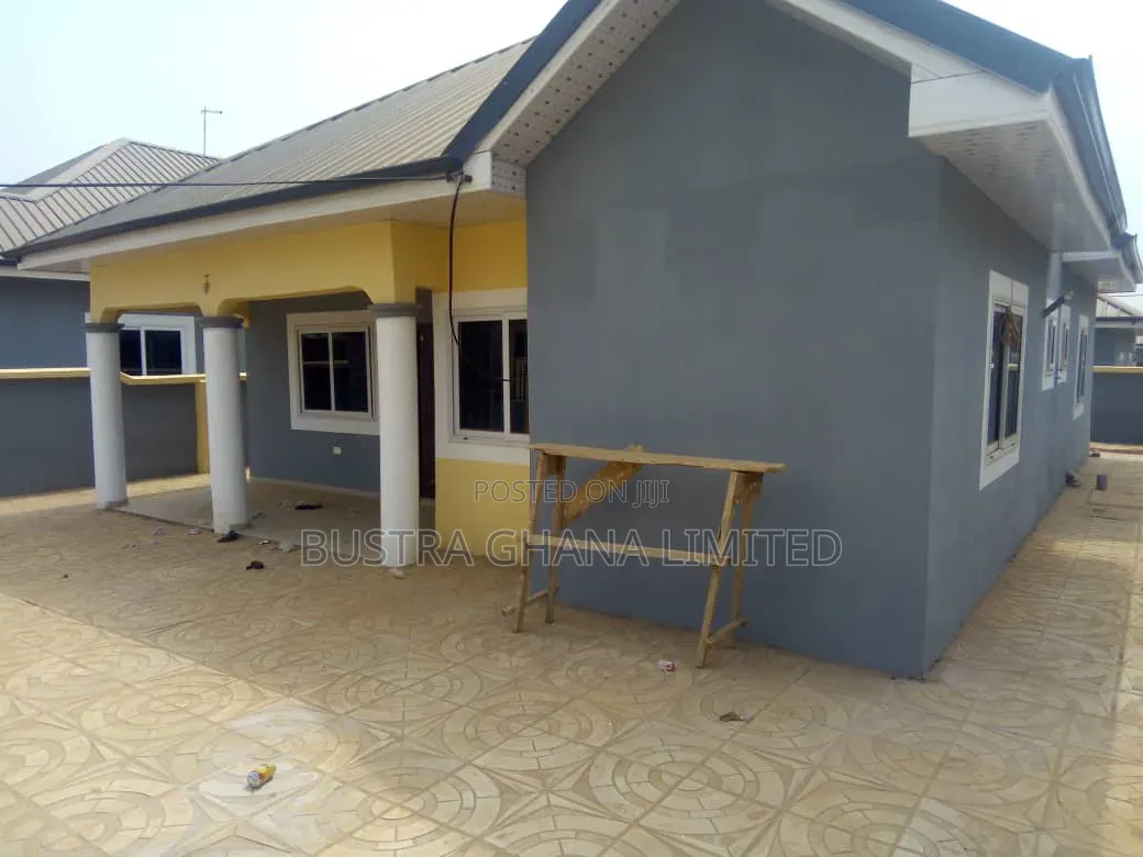 2bdrm House in Tema Community 25 for rent
