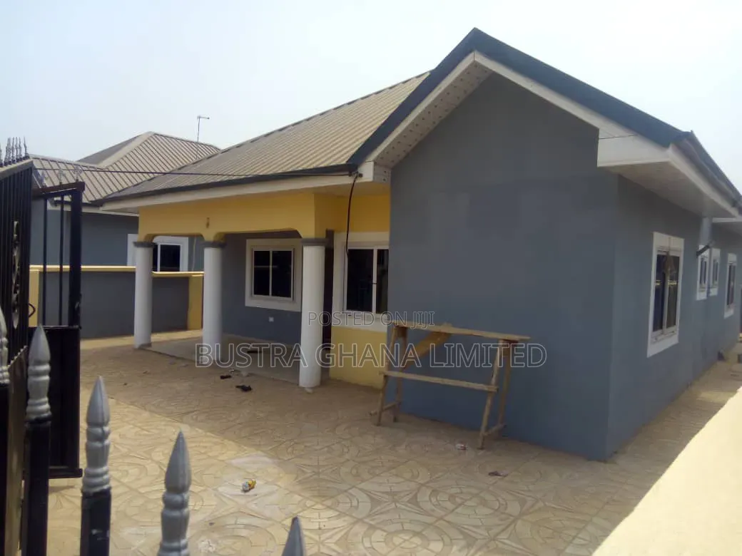 2bdrm House in Tema Community 25 for rent