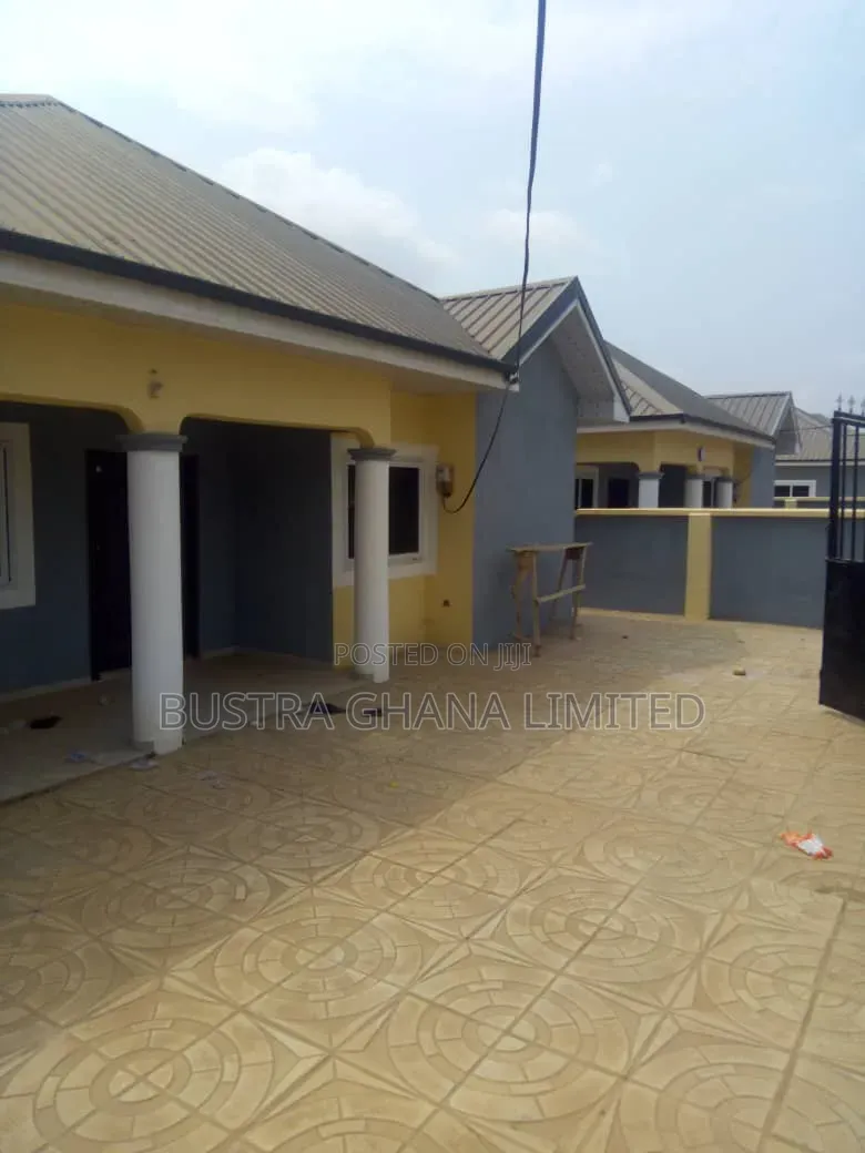 2bdrm House in Tema Community 25 for rent