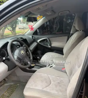 Toyota RAV4 2012 Black