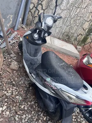 New SYM Symnh 2015 Silver