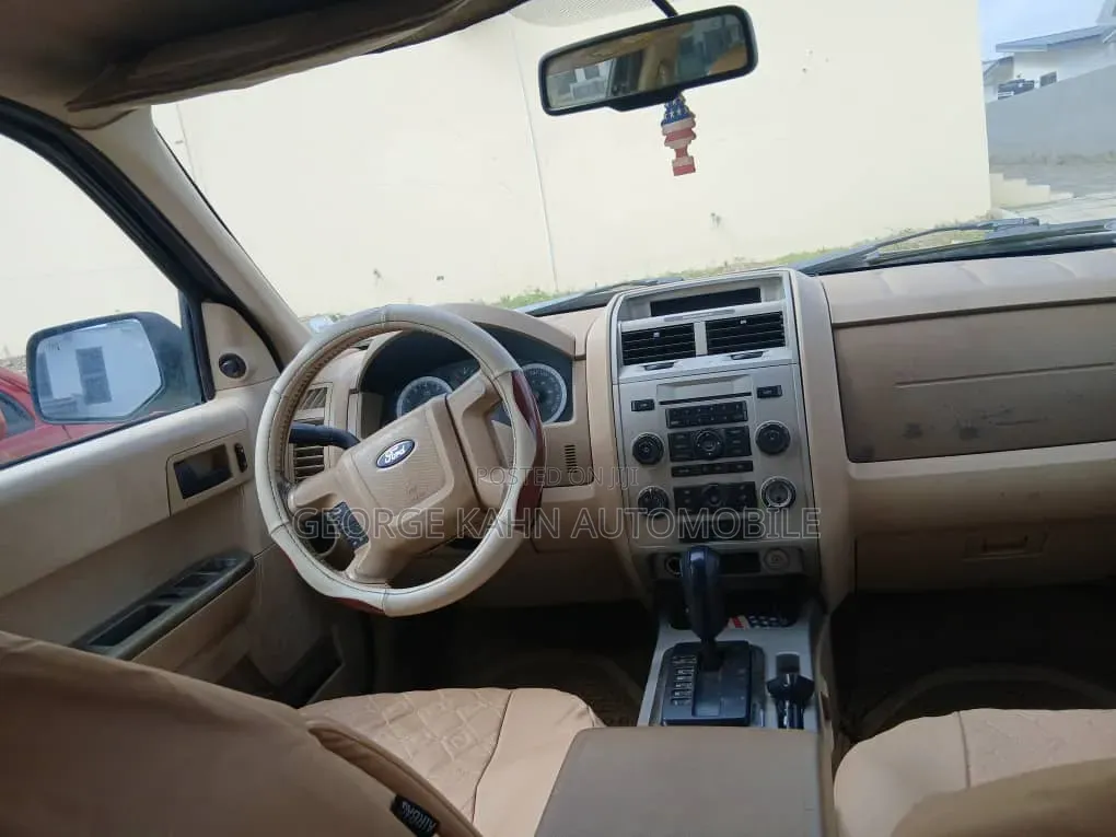 Ford Escape 2010