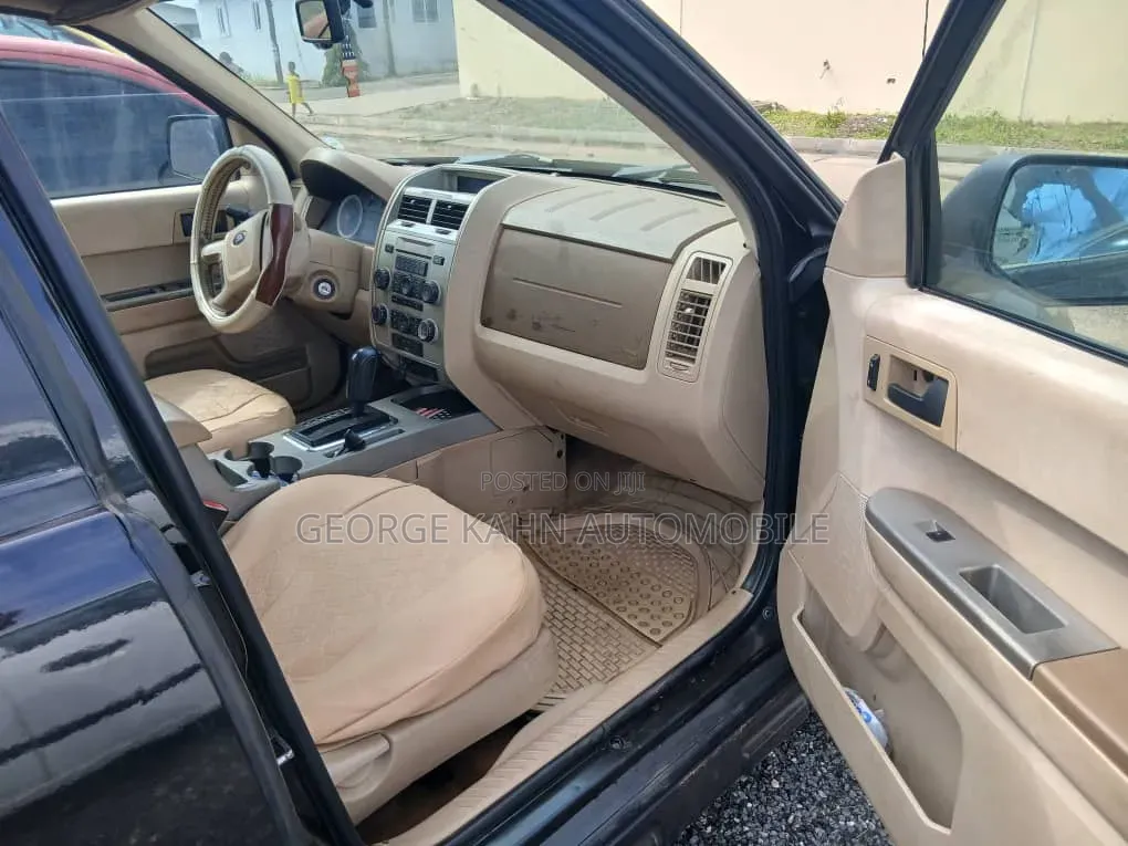 Ford Escape 2010