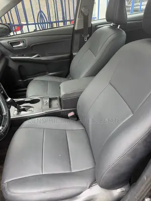 Toyota Camry XLE 4dr Sedan (2.5L 4cyl 6A) 2016 Gray