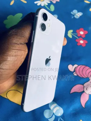 Apple iPhone 11 64 GB Purple