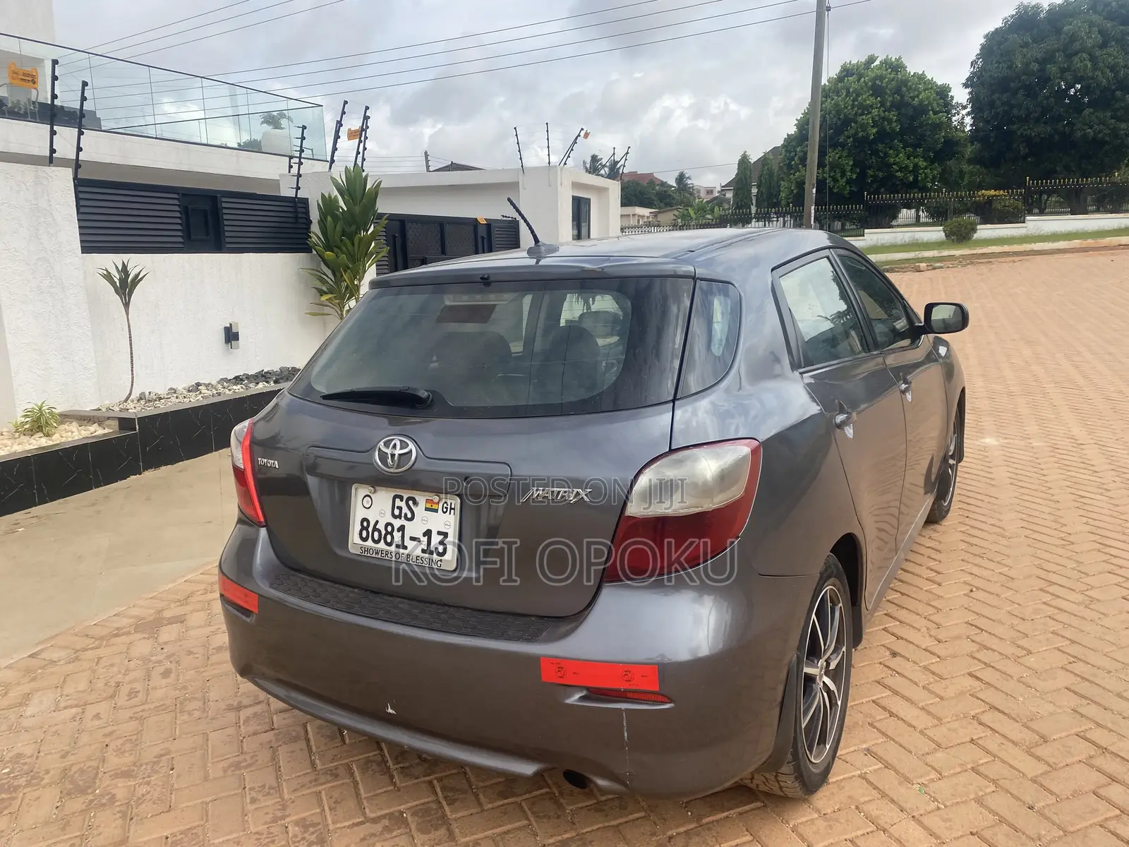 Toyota Matrix 2011 Silver
