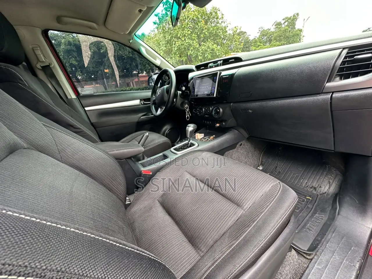 Toyota Hilux Revo Double Cab Deisel 2.8 AWD 2017 Red
