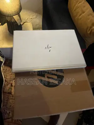 Laptop HP 15-dy1032wm 8GB AMD Ryzen 3 SSD 128GB