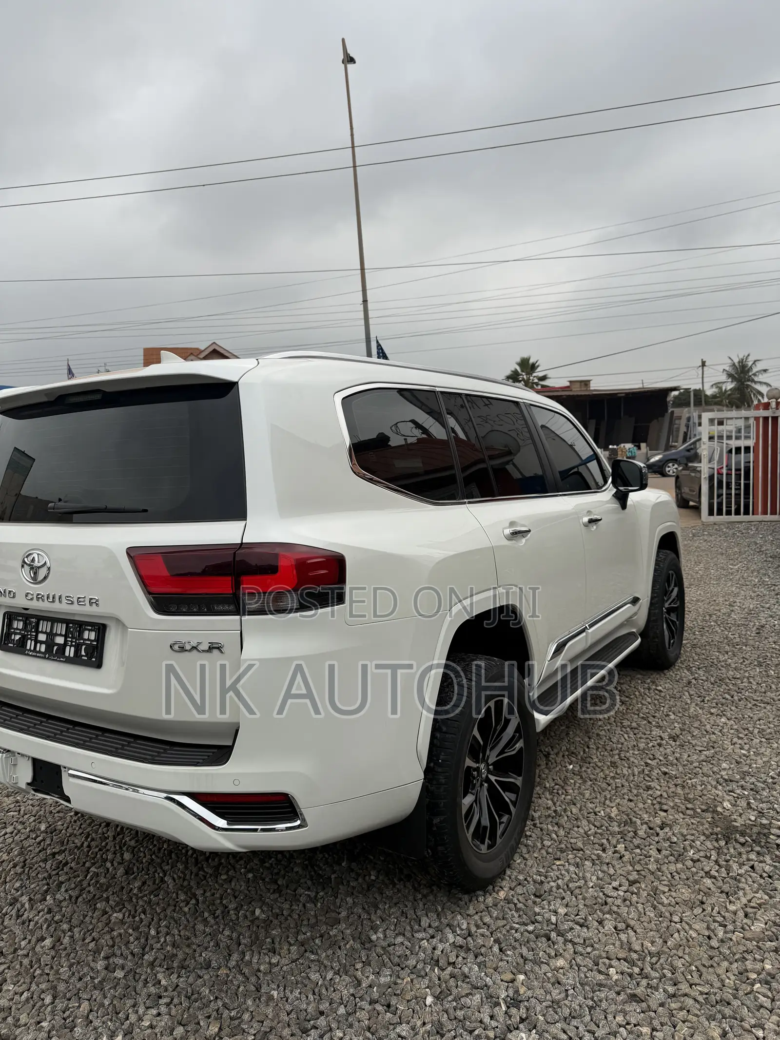Toyota Land Cruiser 2024 White